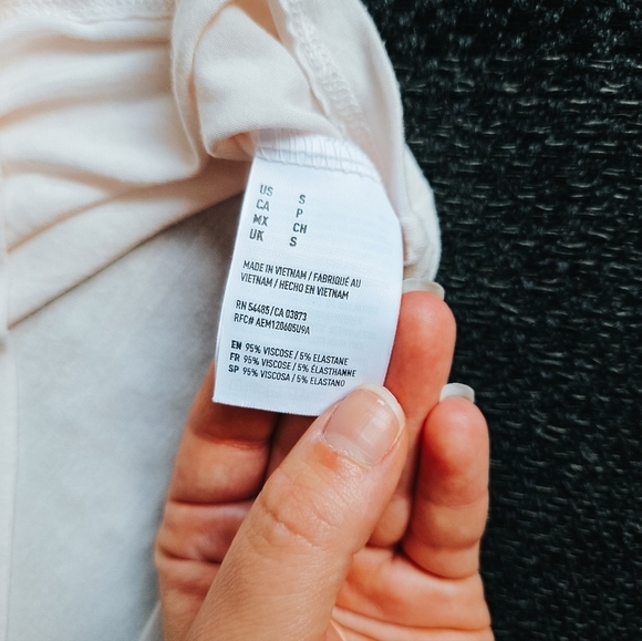 American Eagle Blush Pink Halter Neck Crop Tank – Size S - Picture 4 of 4